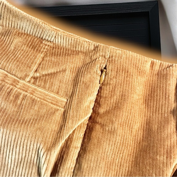 NWT Frame Denim ‘Pintuck Corduroy Trousers’ in “Camel” Size 0 - Picture 15 of 16